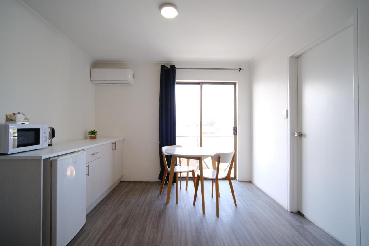 Primbee Lakeside Inn Wollongong المظهر الخارجي الصورة