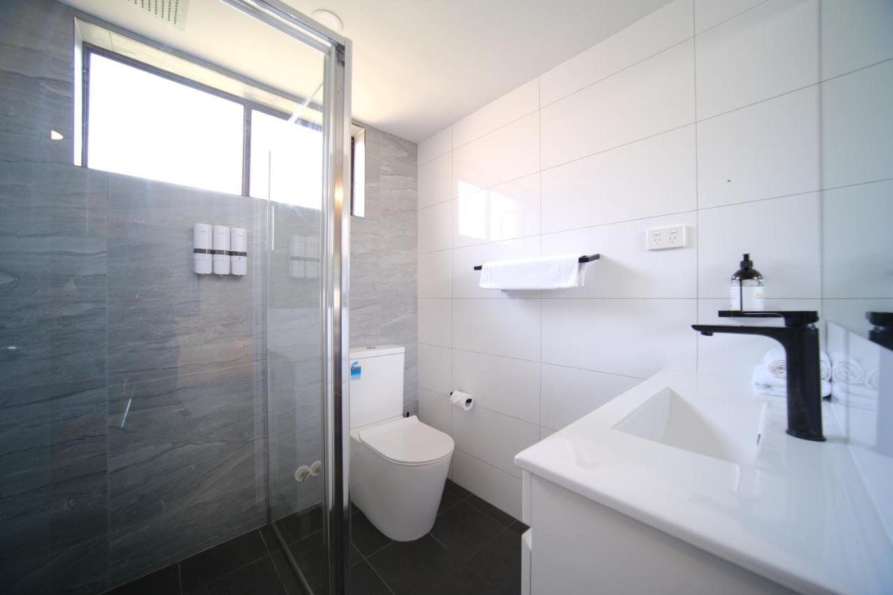 Primbee Lakeside Inn Wollongong المظهر الخارجي الصورة