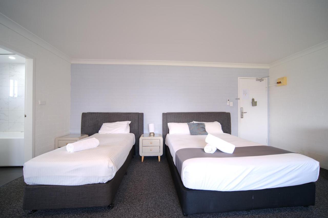 Primbee Lakeside Inn Wollongong المظهر الخارجي الصورة