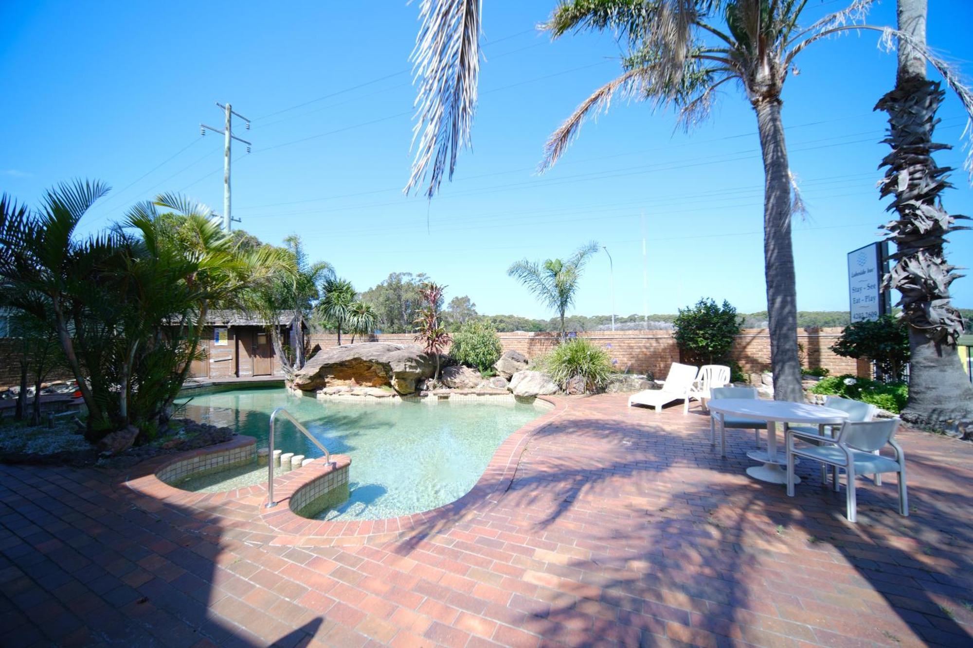 Primbee Lakeside Inn Wollongong المظهر الخارجي الصورة