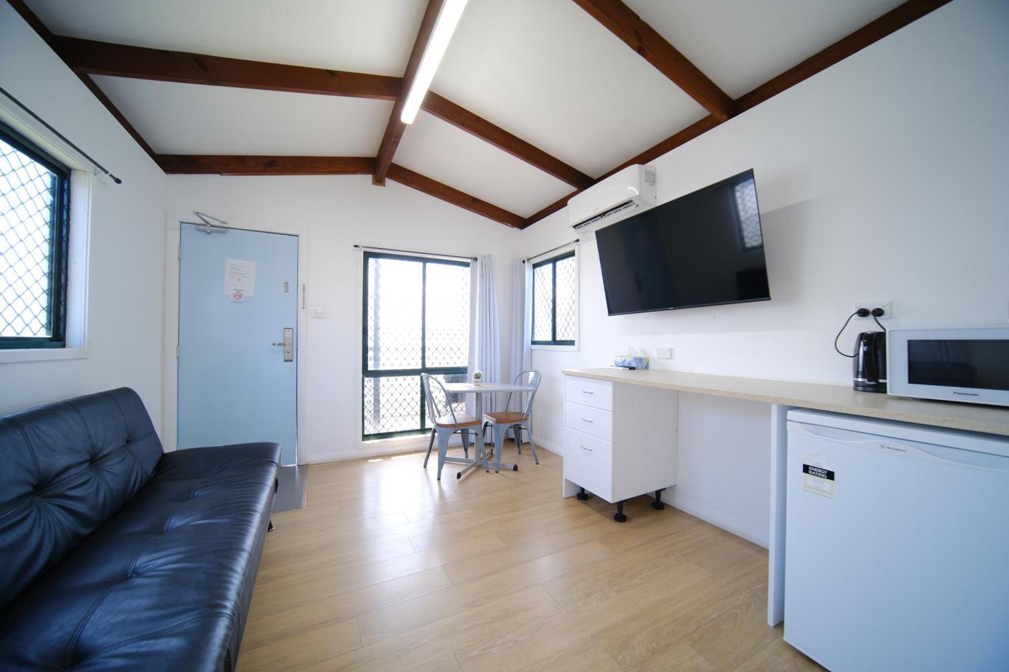 Primbee Lakeside Inn Wollongong المظهر الخارجي الصورة