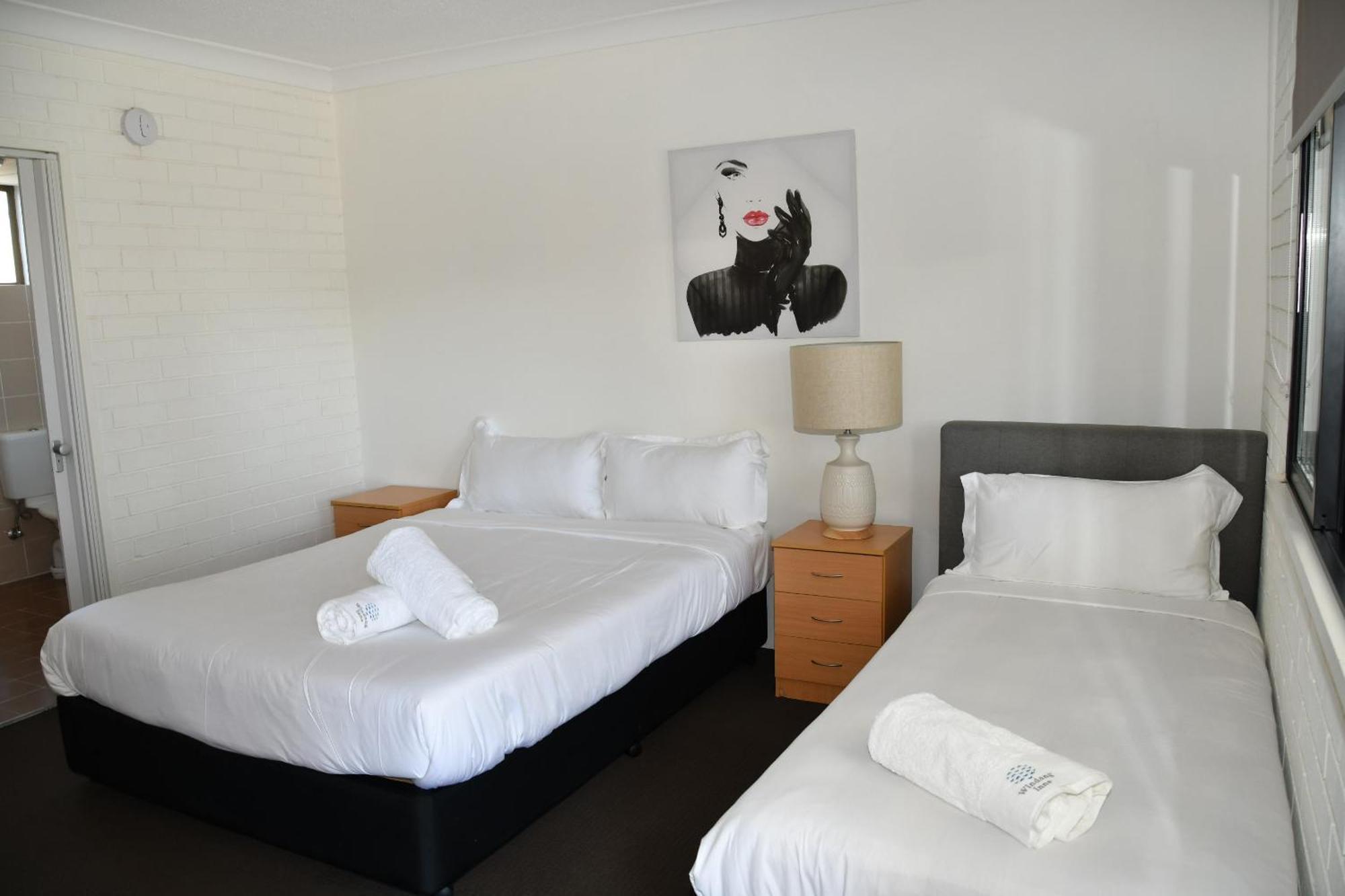 Primbee Lakeside Inn Wollongong المظهر الخارجي الصورة