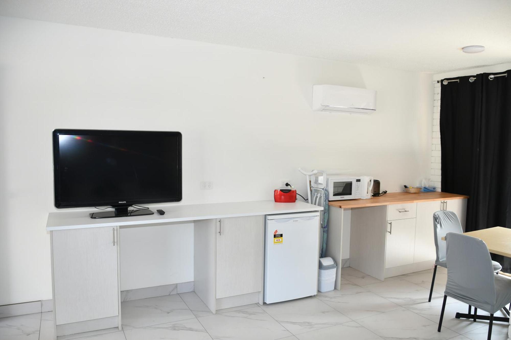 Primbee Lakeside Inn Wollongong المظهر الخارجي الصورة
